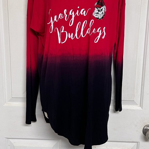 Georgia Bulldogs 🐶 Gameday Couture - Ombré Gradient Party🎈-NightShirt size S - Picture 2 of 6